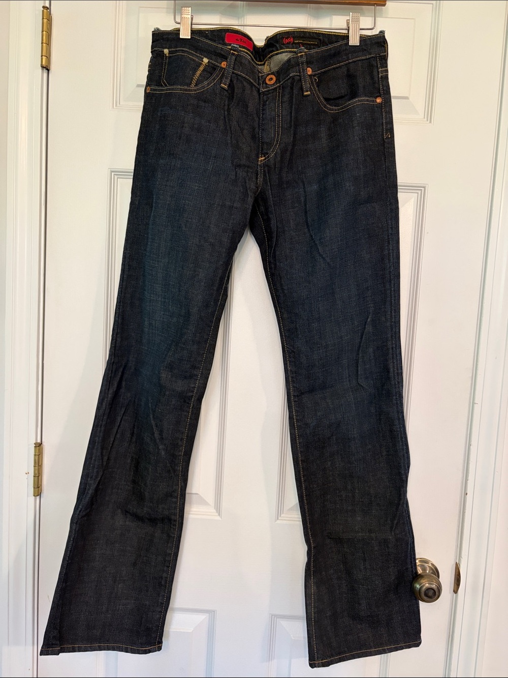 AG The Kiss vintage women’s Dark Blue Straight Leg Jeans